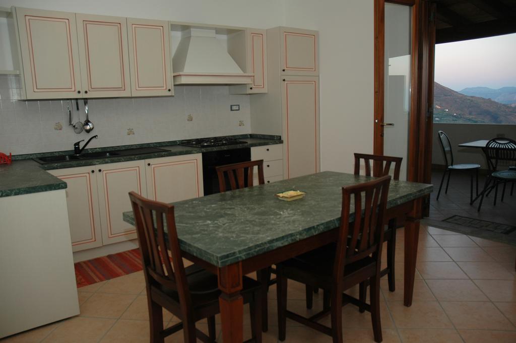 Eolian Residence Lipari  Habitación foto