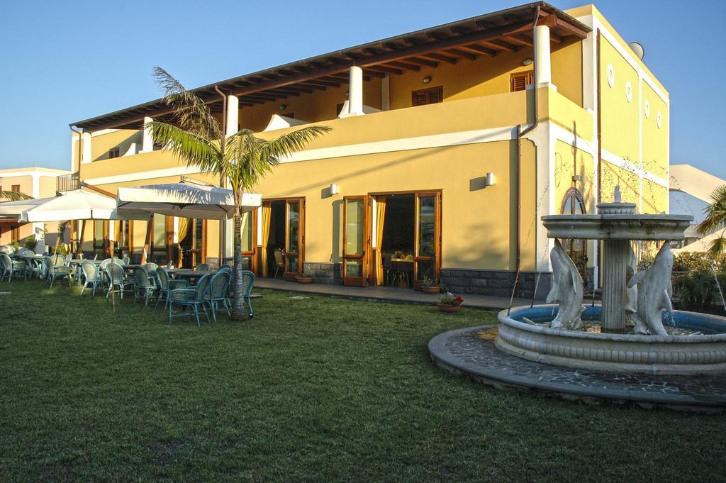 Eolian Residence Lipari  Exterior foto